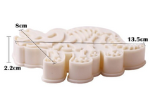 Load image into Gallery viewer, Dinosaur Cookie Molds
